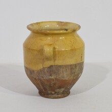 Small yellow glazed ceramic confit jar, pot, France circa 1850-1900