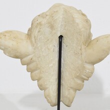 Carved white marble winged angel head ornament, Spain circa 1750