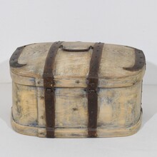 Bentwood travel box or chest, Sweden circa 1800-1850