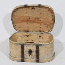 Bentwood travel box or chest, Sweden circa 1800-1850