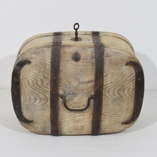 Bentwood travel box or chest, Sweden circa 1800-1850