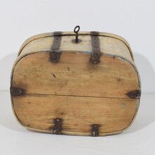 Bentwood travel box or chest, Sweden circa 1800-1850