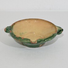 Very small green/yellow glazed terracotta bowl or tian, France circa 1850