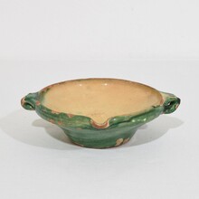 Very small green/yellow glazed terracotta bowl or tian, France circa 1850