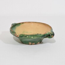 Very small green/yellow glazed terracotta bowl or tian, France circa 1850